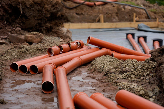 Unterbau beim Koiteich – warum Setzungen später Probleme machen